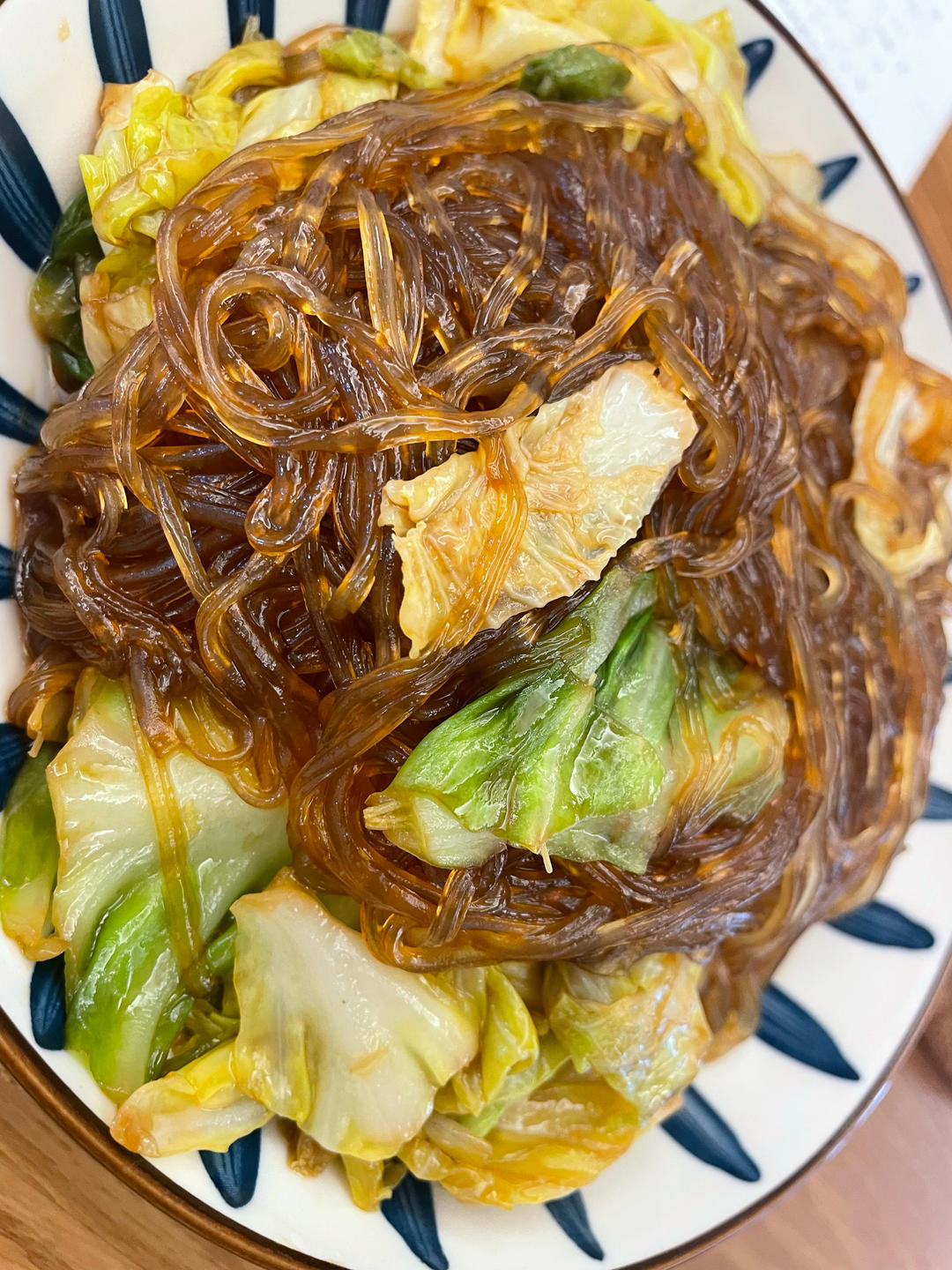 最近爱吃粉丝粉条～包菜炒粉丝