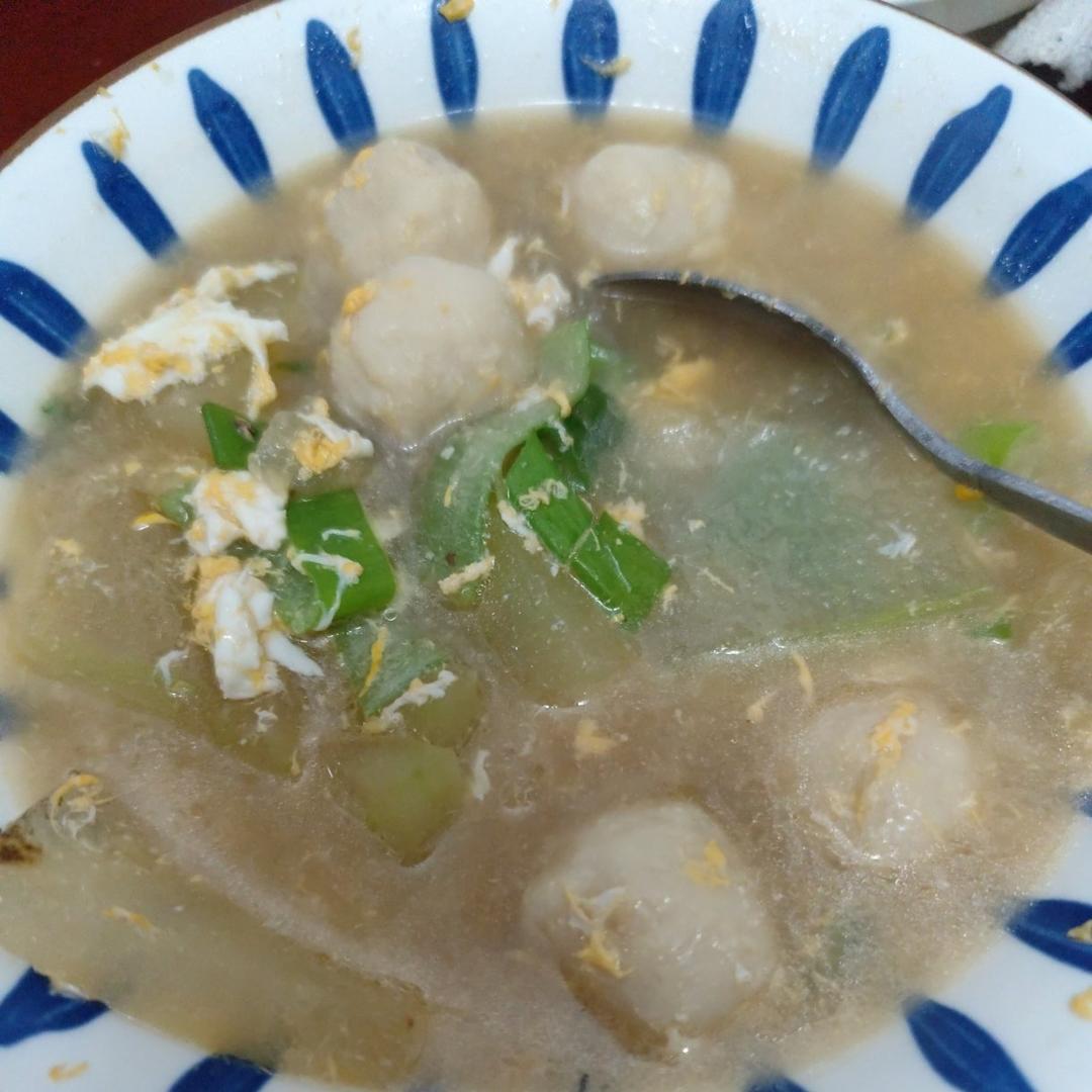 鲜美嫩滑，好喝不胖的冬瓜肉丸汤，做法巨简单