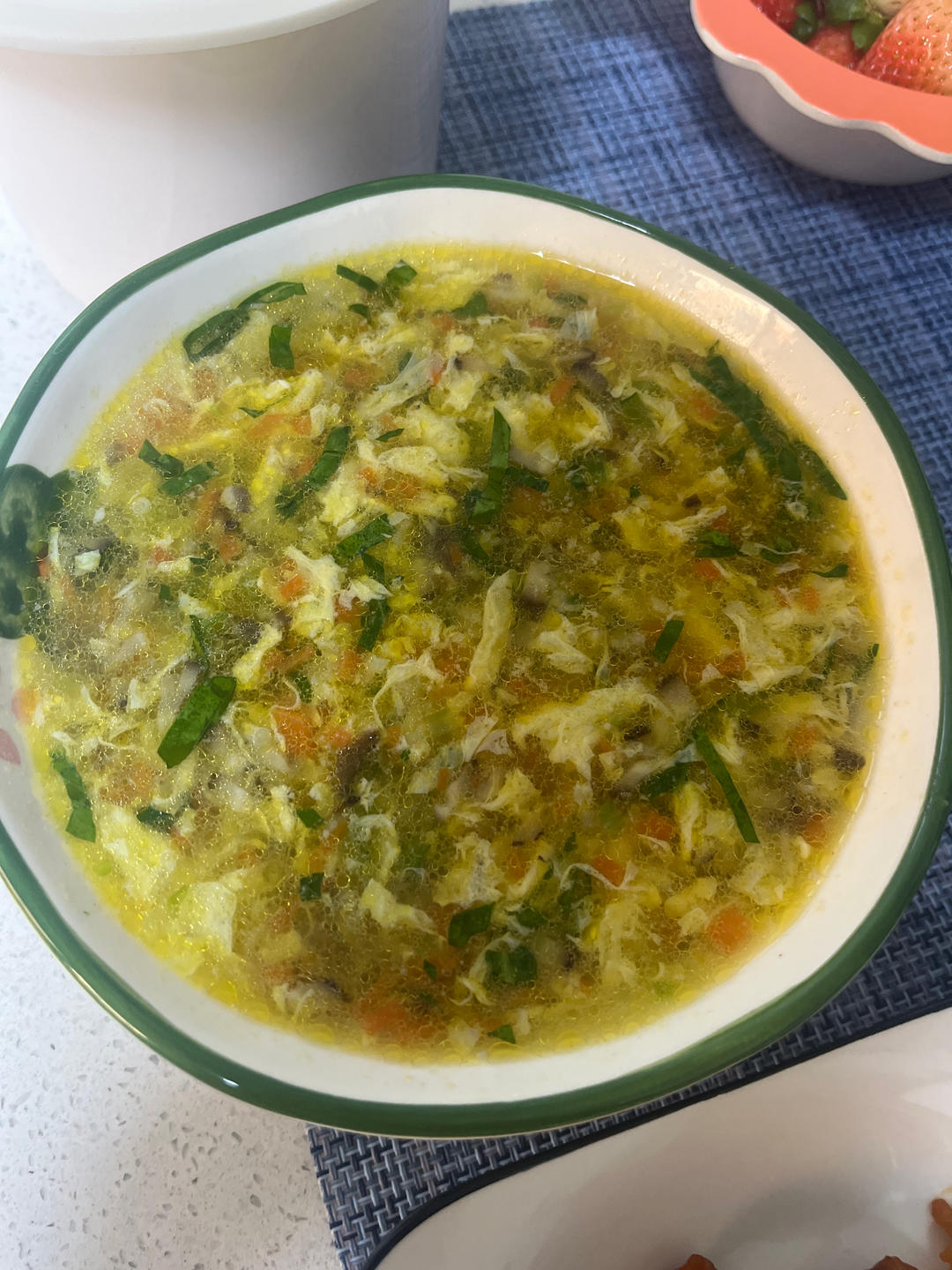 秋冬养胃，营养滋补～芙蓉山药羹