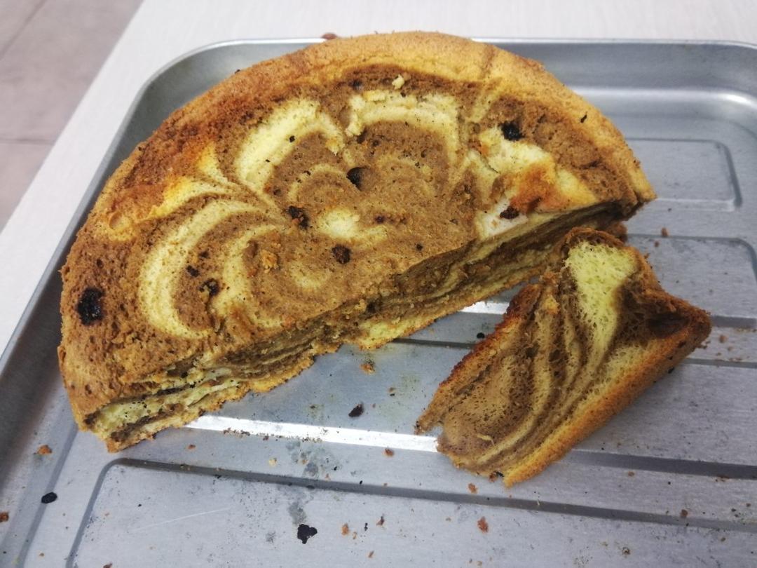 美在内心--红斑马纹拉花戚风蛋糕