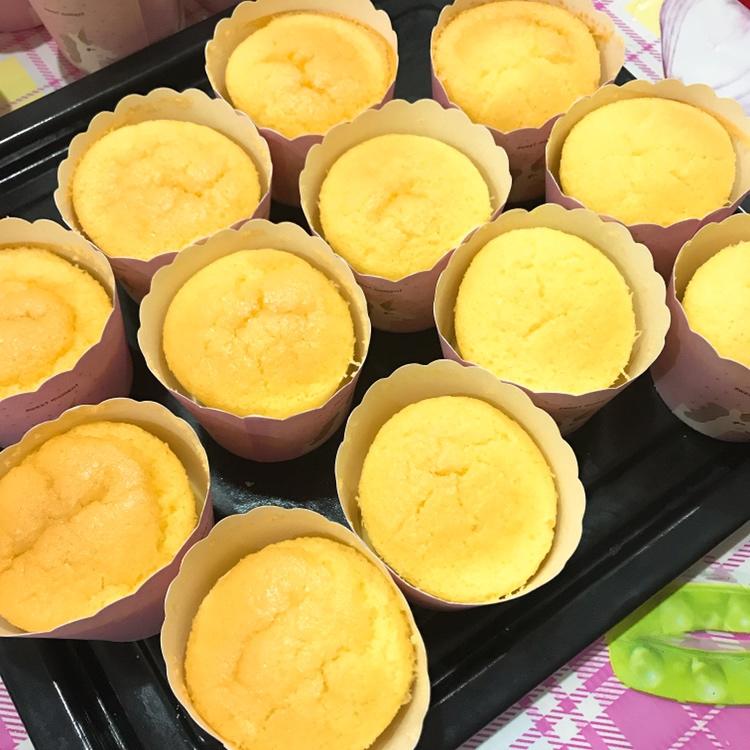 纸杯蛋糕 8寸戚风蛋糕的量