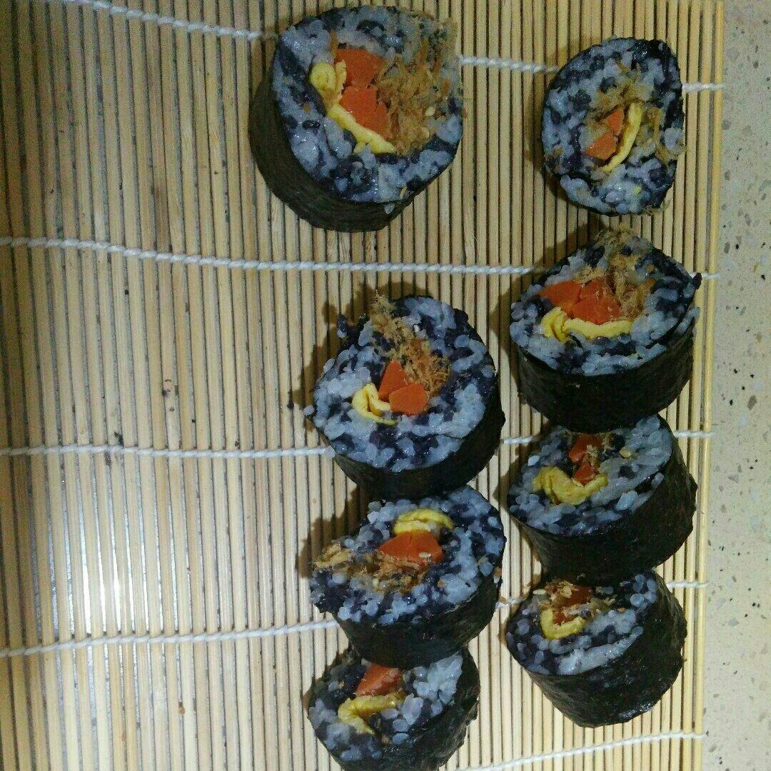 自制寿司（含寿司醋配方和超详细寿司卷法）