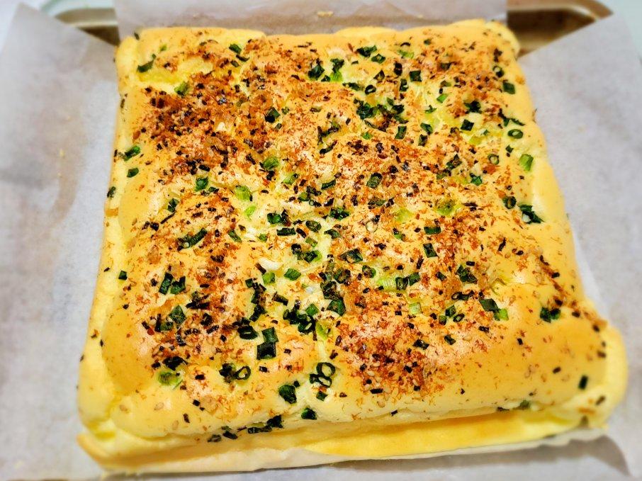 烫面香葱肉松蛋糕卷