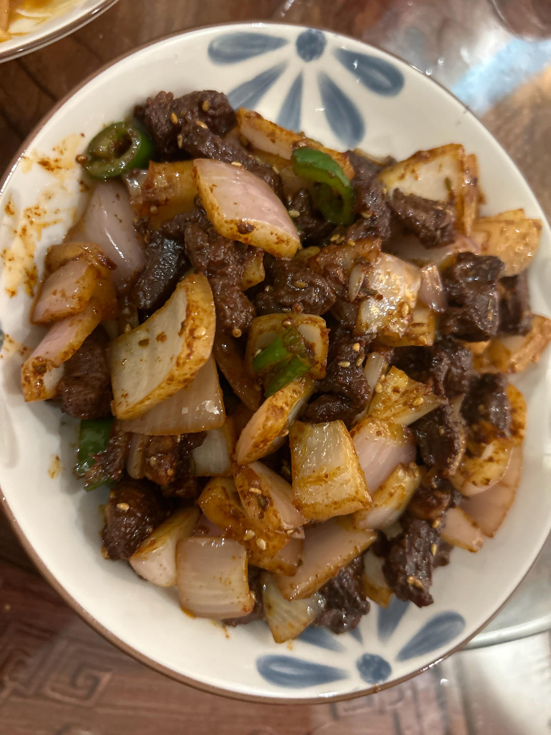 洋葱爆孜然牛肉
