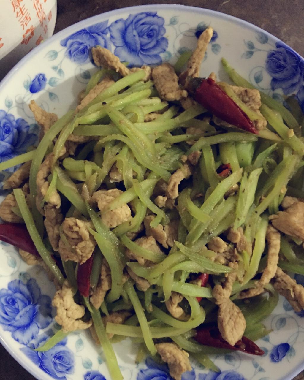 莴笋炒肉