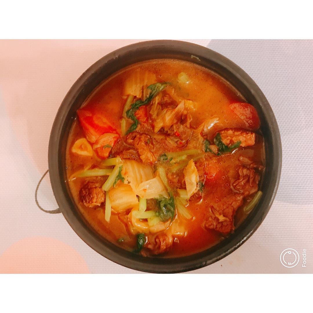 泡菜牛腩锅