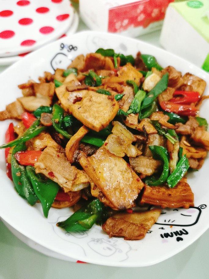 下下饭菜，青椒香干炒肉