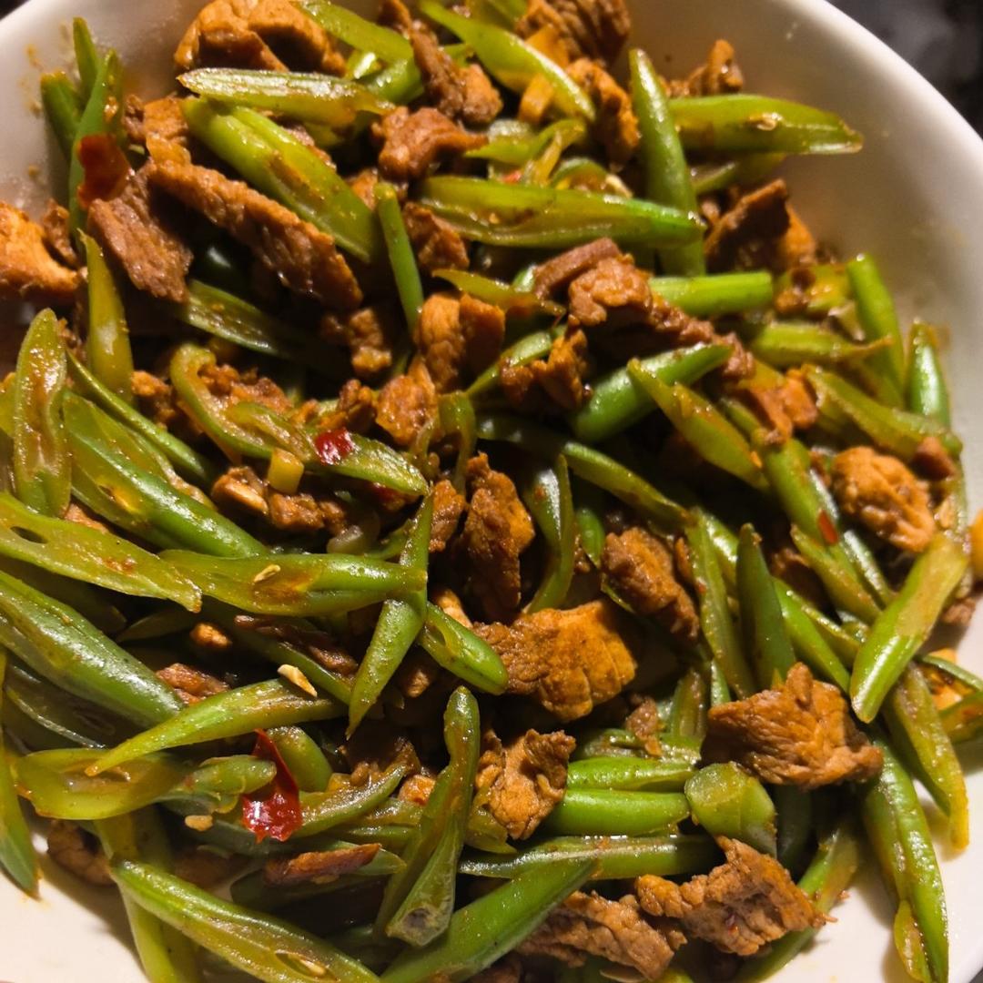 炒肉就得嫩—豆角炒肉（四季豆）