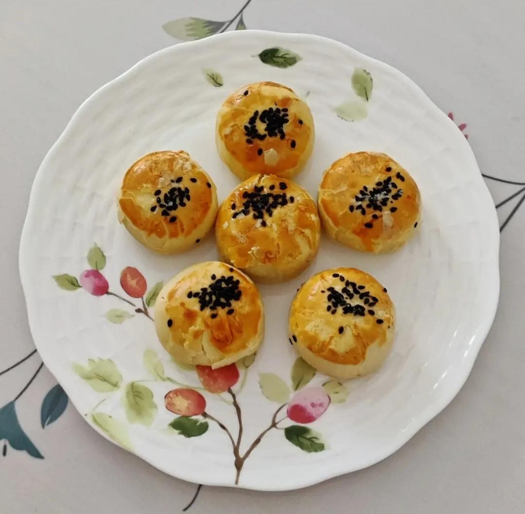 超酥千层！！蛋黄酥 (黄油版)