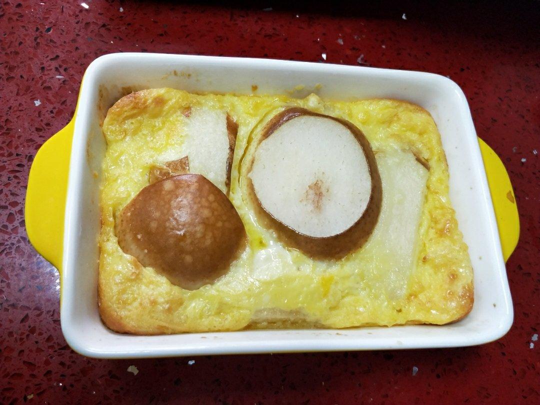 法国传统甜点啤梨杏仁克拉芙缇