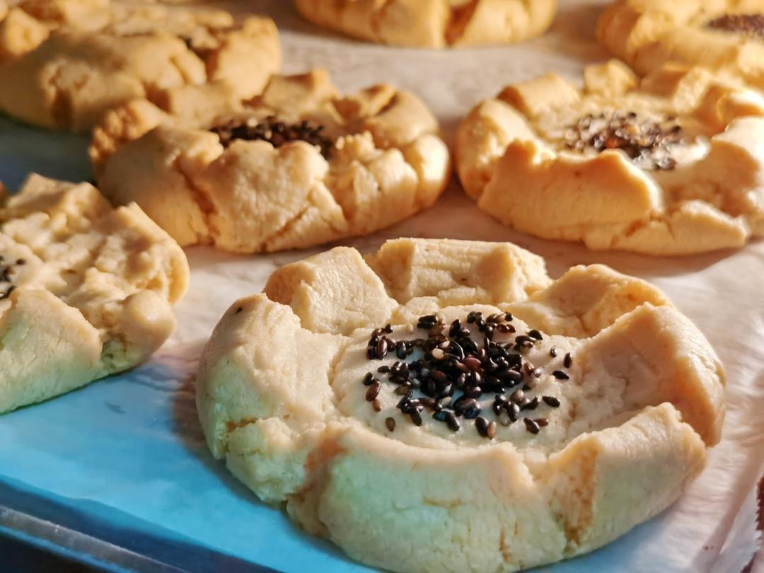 酥中有脆的老式桃酥