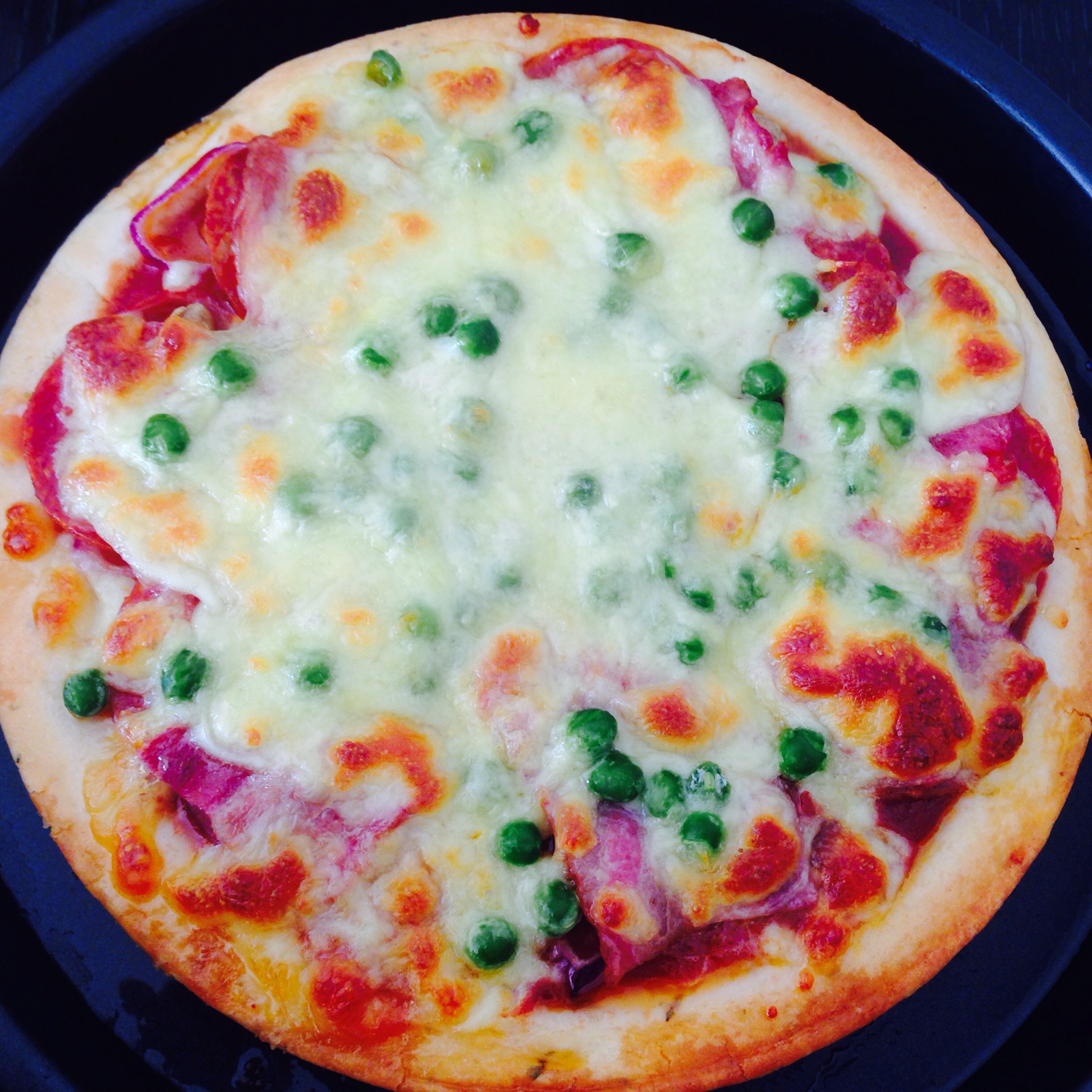 厚底鲜虾培根披萨