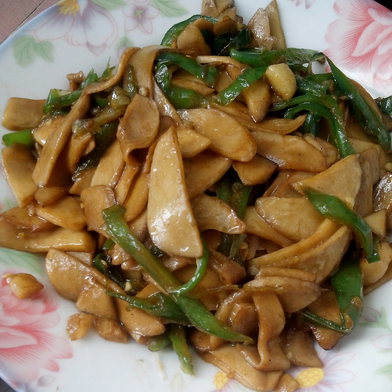 青椒素炒杏鲍菇