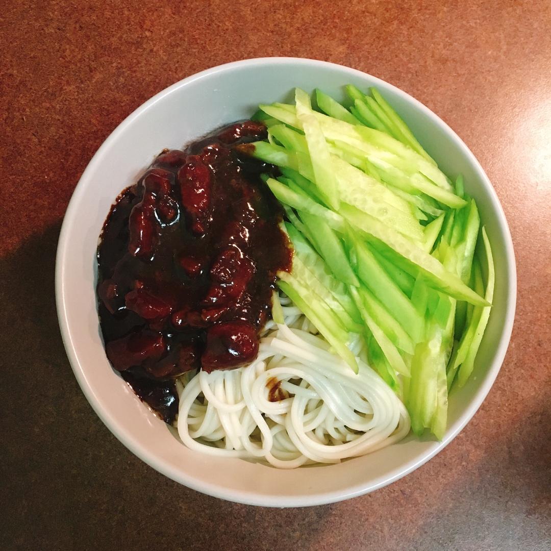 老北京炸酱面（附详细做法）