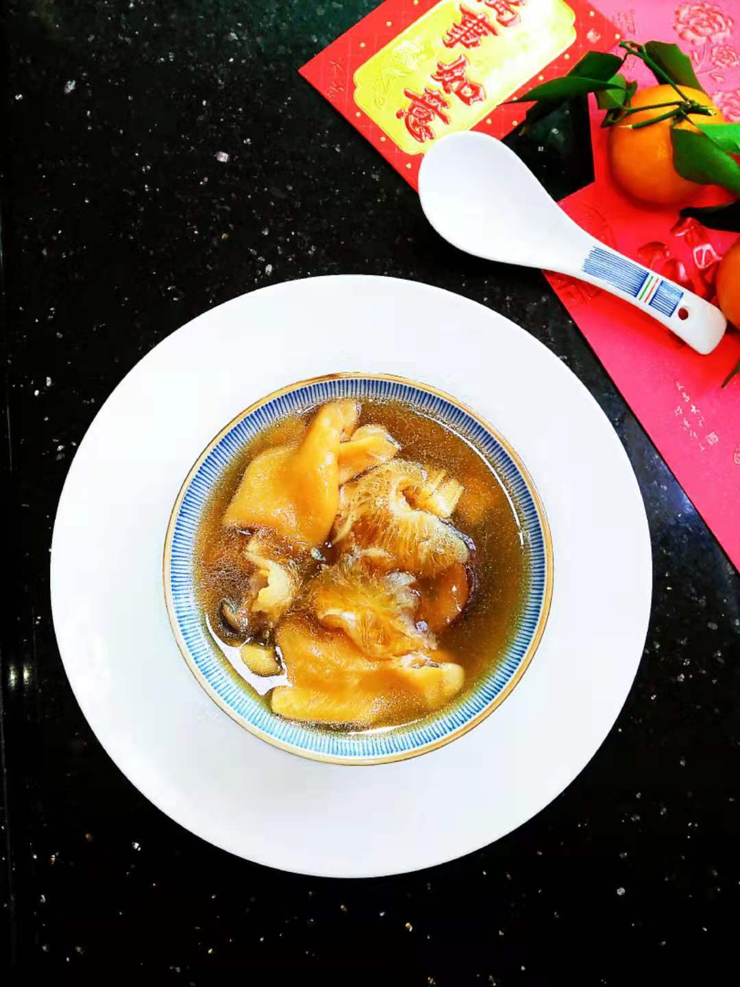 鱼翅花胶汤—(美容养颜系列)的做法