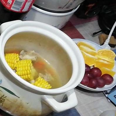 排骨玉米汤