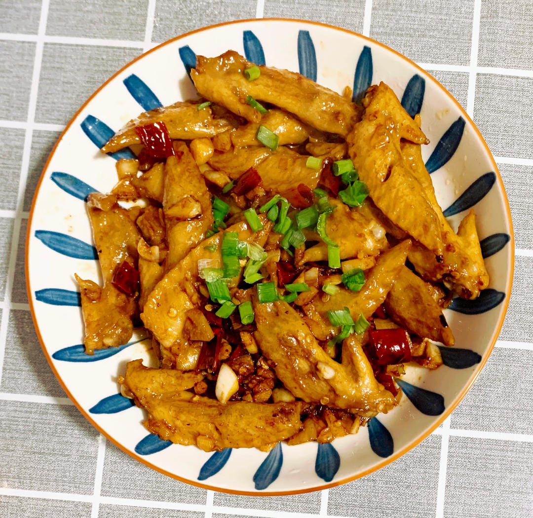 香辣鸡尖