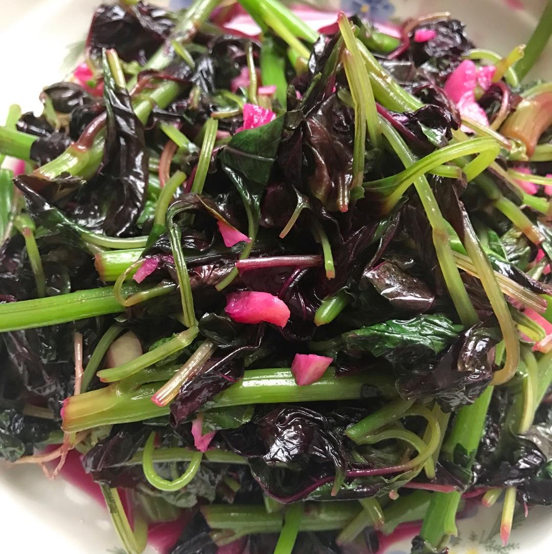 月是故乡明月是故乡做的蒜茸炒红苋菜