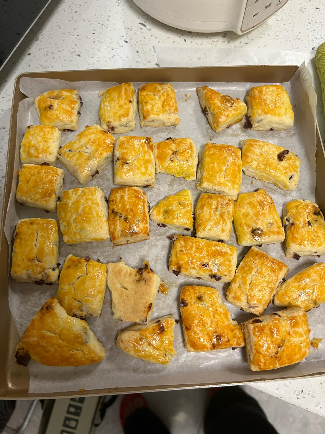 消耗淡奶油的司康