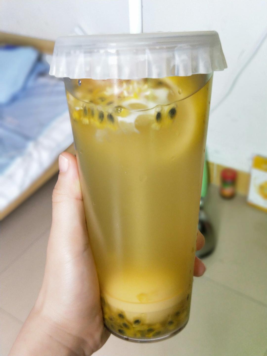 百香果柠檬蜂蜜茶