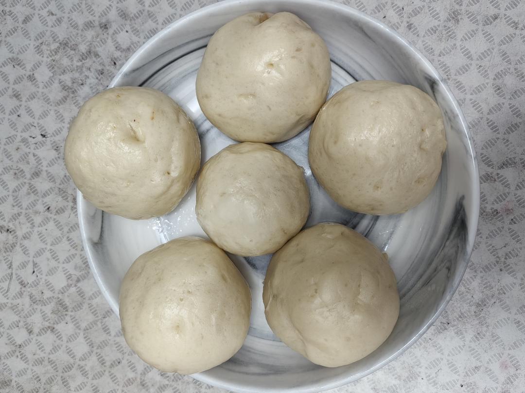 新手也能做出又白又胖的小鲜肉包