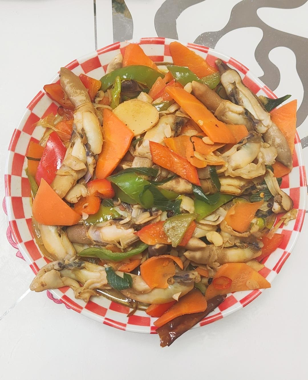 完胜大排档的爆炒蛏子