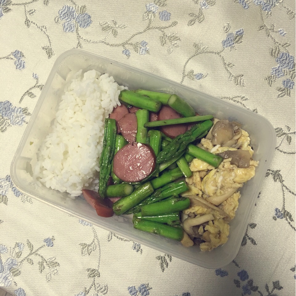 清炒芦笋虾仁