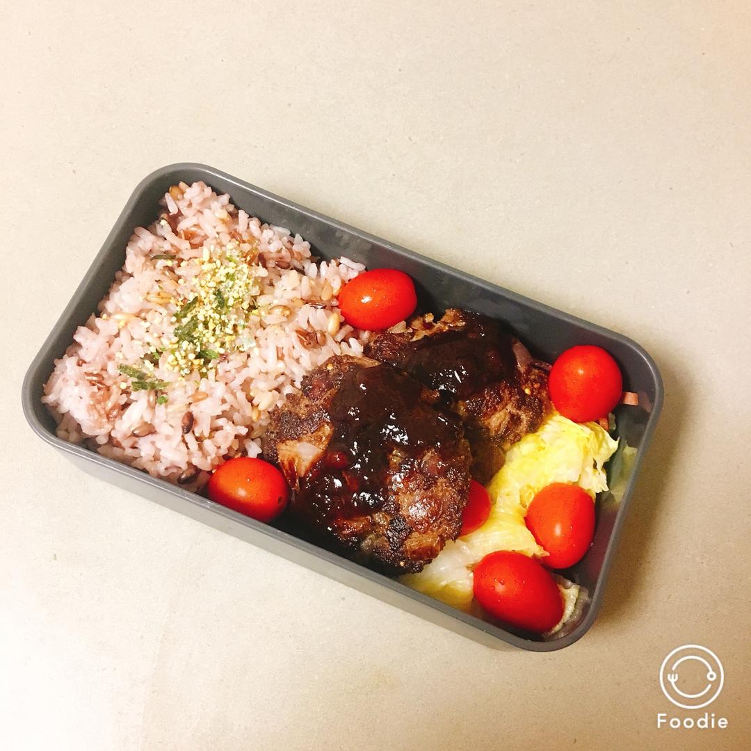 小孩子最爱的汉堡牛肉饼
