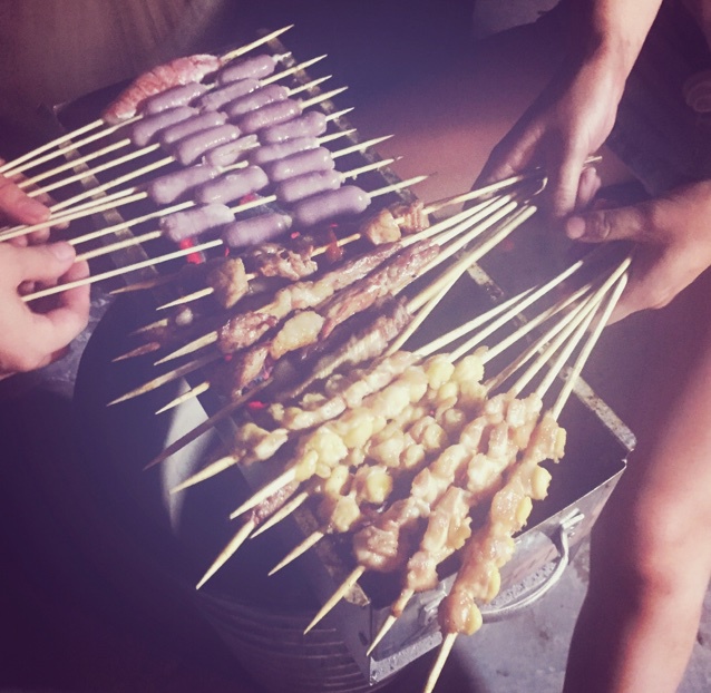 天台烧烤趴，物业知道嘛？