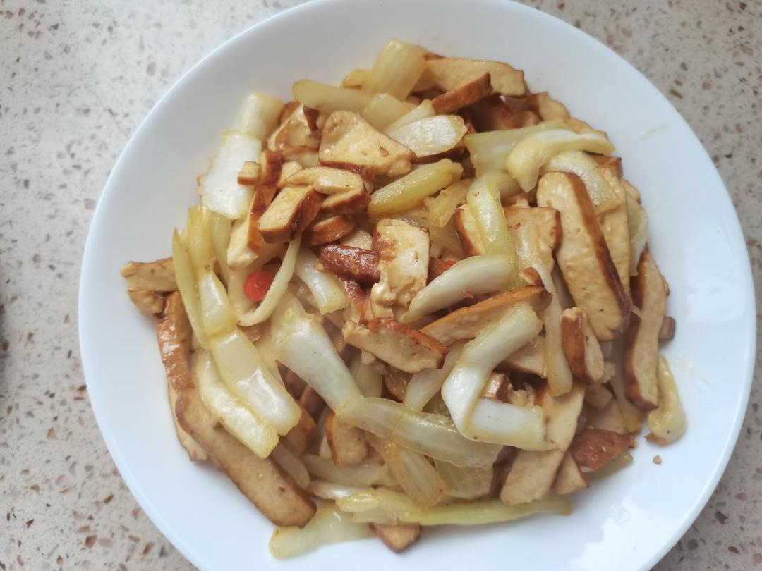 清炒白菜香干