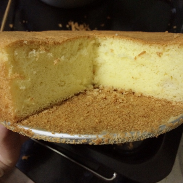 超简单完美戚风蛋糕（6寸2蛋）附打发、翻拌、脱模视频