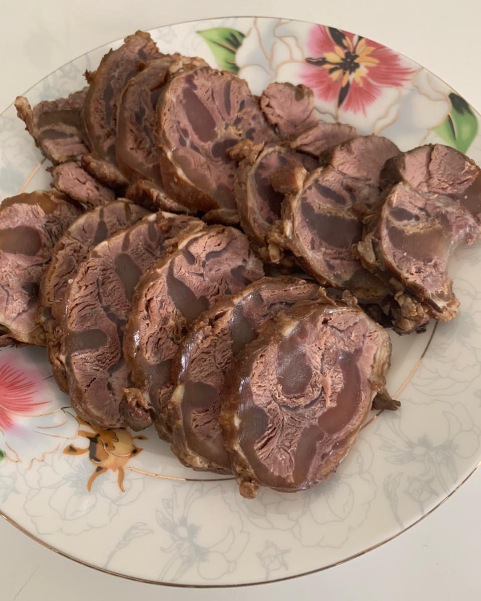 卤牛肉