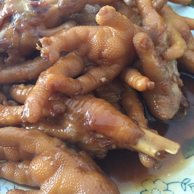 秘制红烧鸡爪