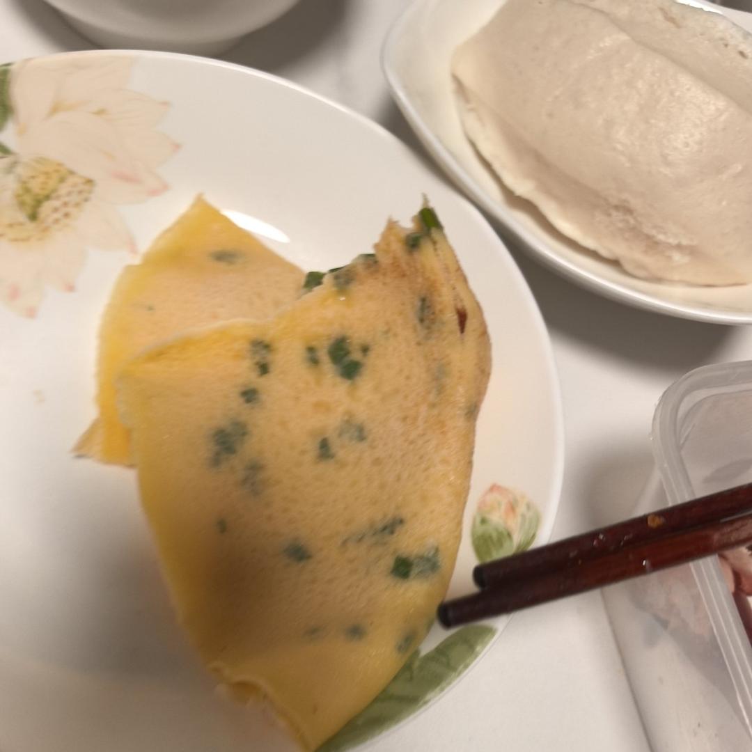 鸡蛋软饼（薄而不破和卖的味道一样细腻好吃！）