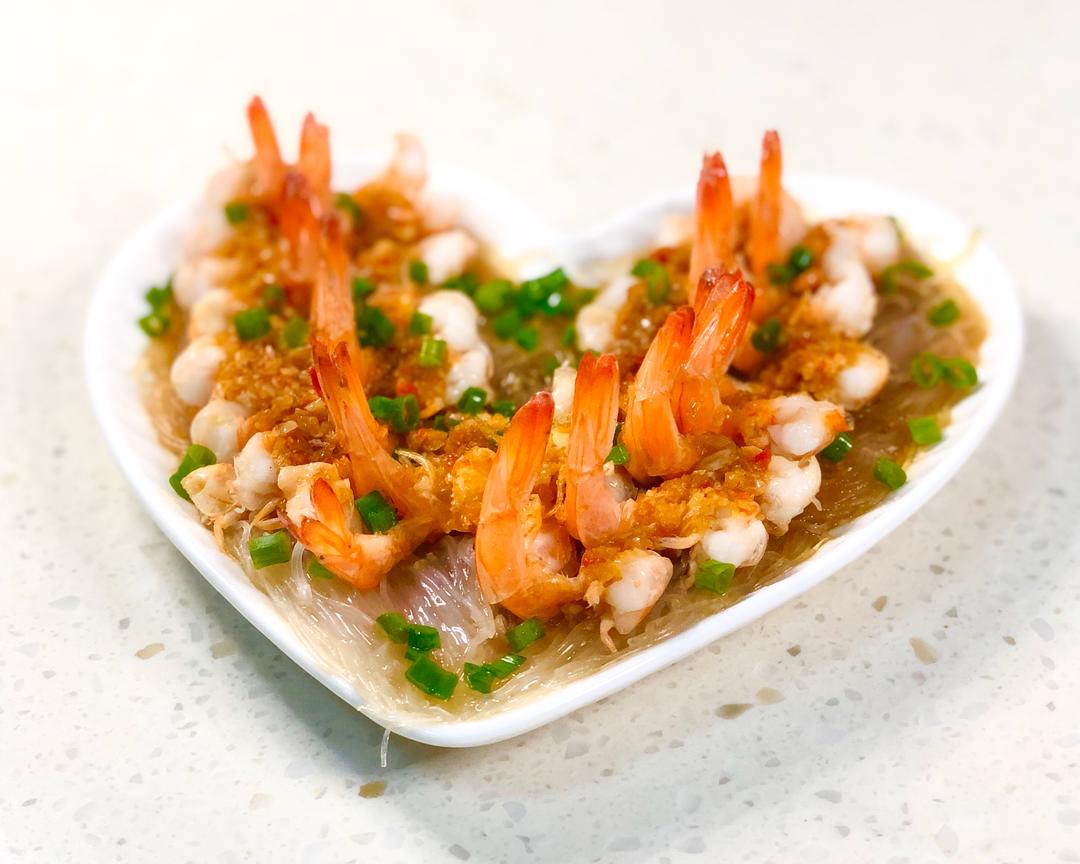 五星级水准的蒜蓉粉丝蒸虾的做法