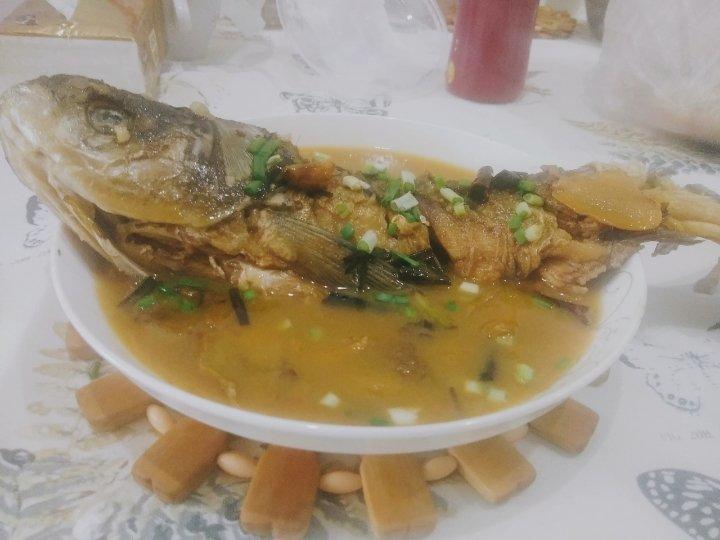 家常红烧鱼