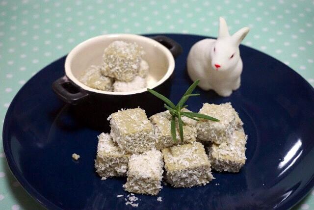 椰丝牛奶小方（不加淡奶油）