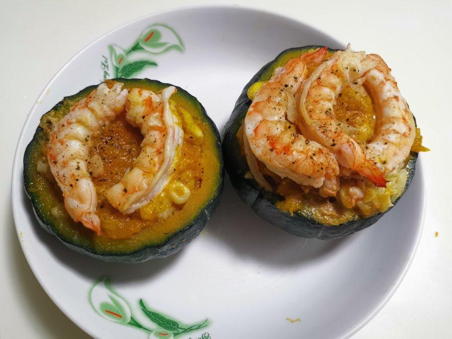 连皮都能吃的迷你南瓜焗饭～