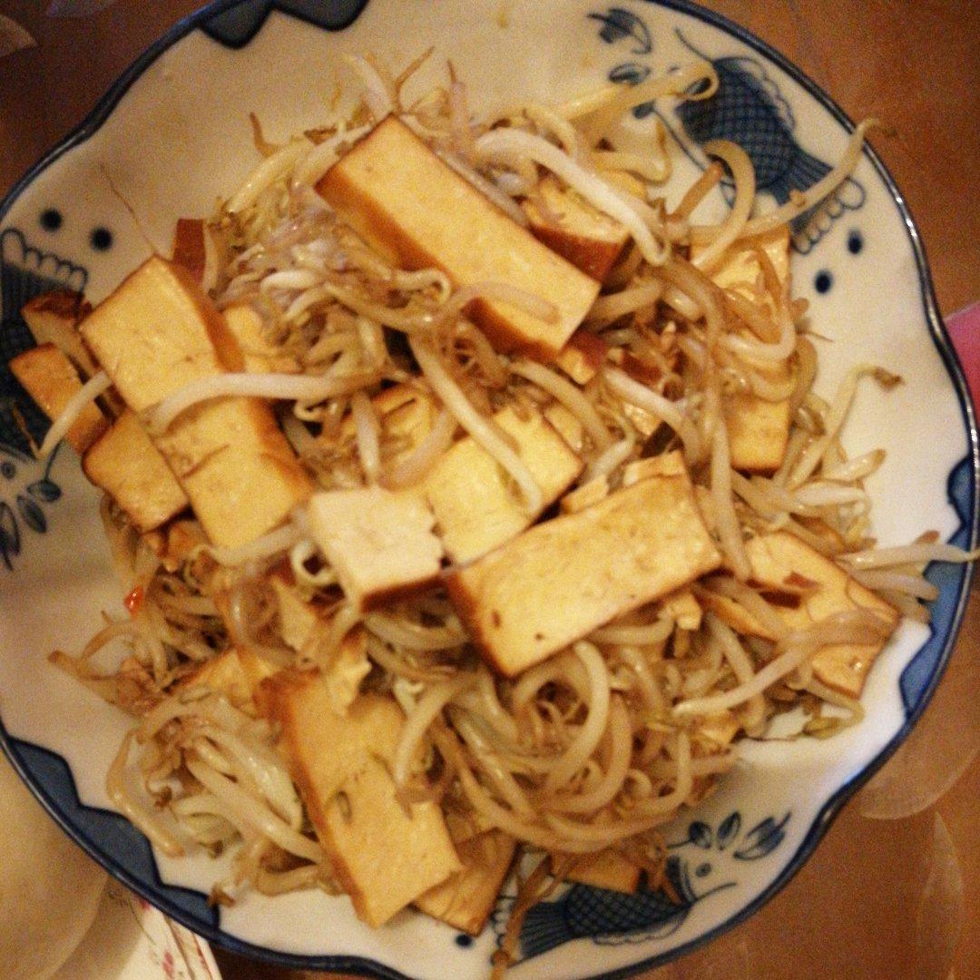 豆芽炒豆干