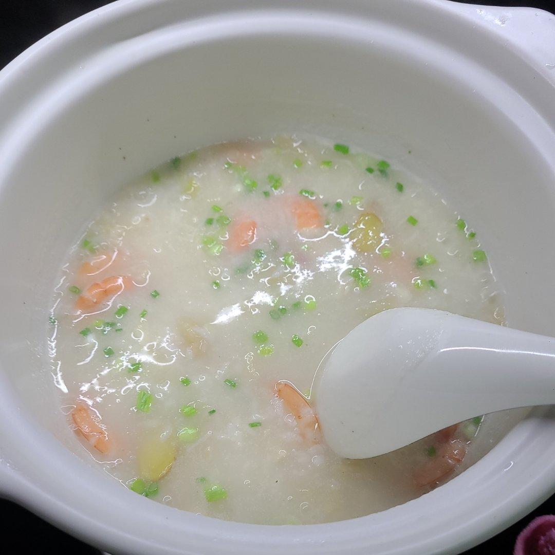 比比6606做的完爆大排档的潮汕砂锅虾粥