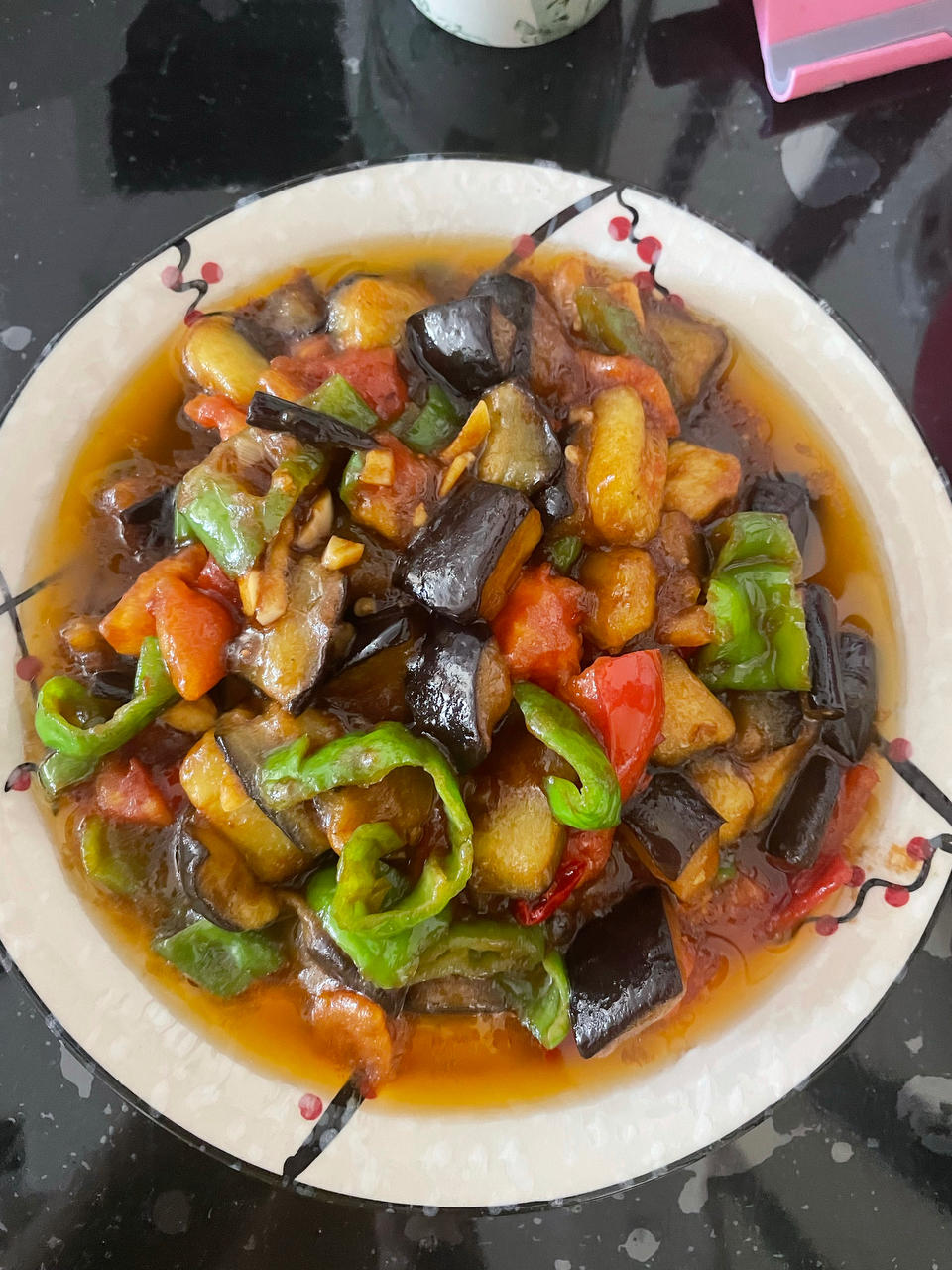 红烧茄子（佐西红柿尖椒）