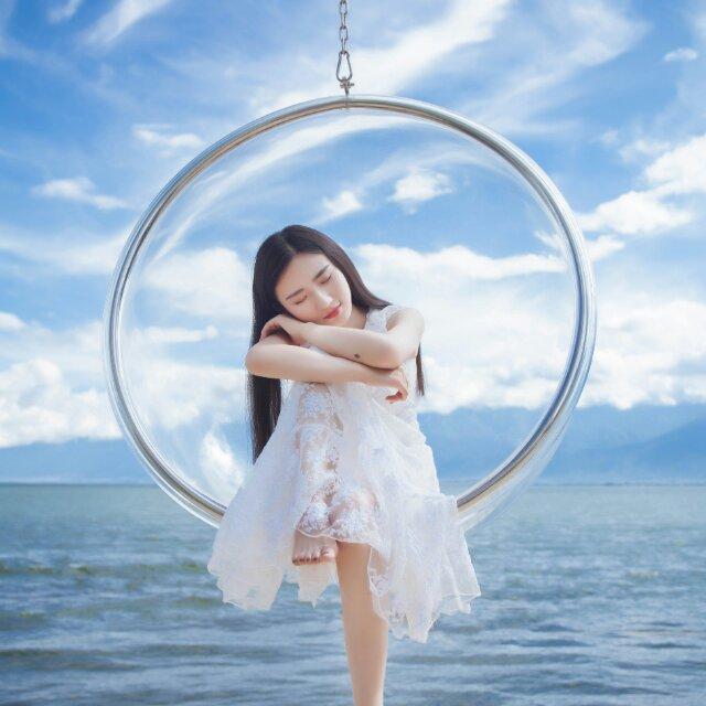 傲萱凝菡
