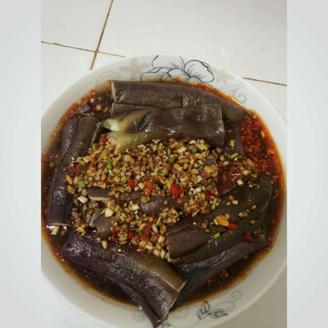 凉拌蒸茄子