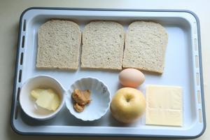 【北鼎烤箱食谱】春日元气早餐之快手三明治的做法 步骤1