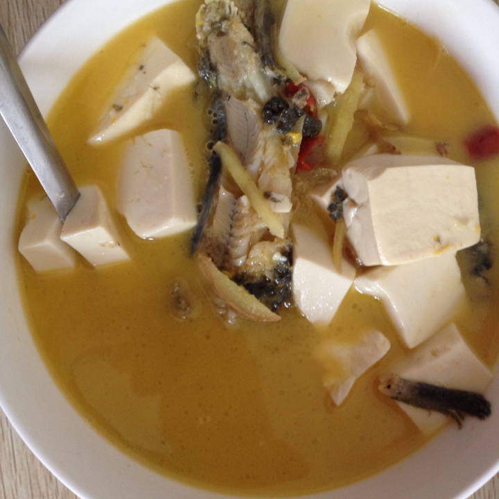 黄骨鱼豆腐汤