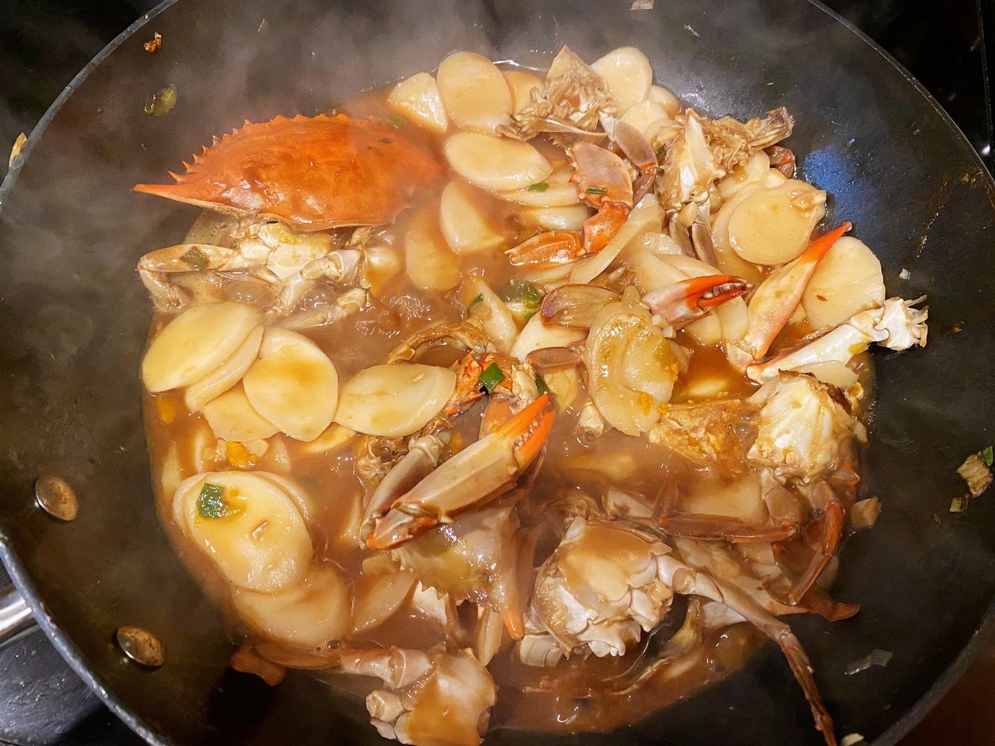 简易快手版螃蟹炒年糕的做法