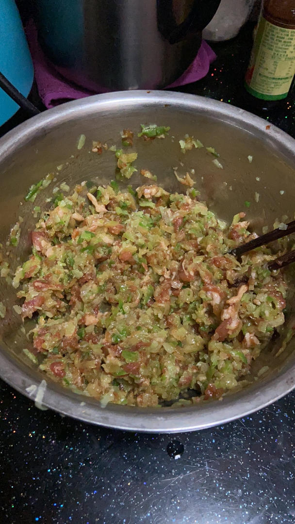 猪肉海蛎子萝卜丝饺子