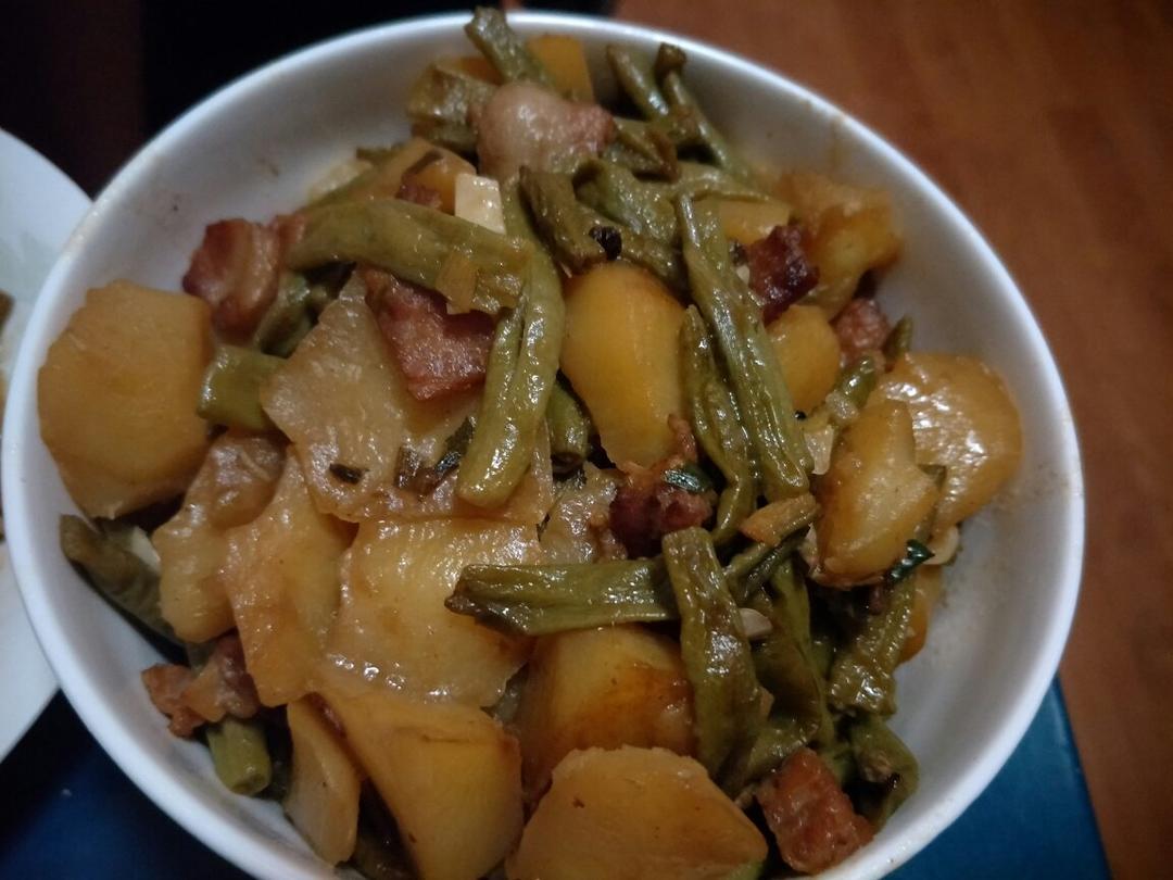 土豆炖豆角