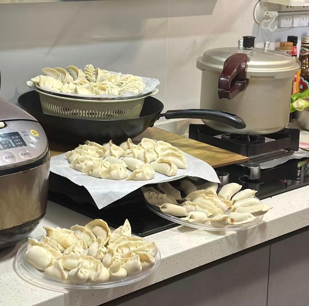 [小窍门]简单快手高压锅煮水饺(老旧电压力锅的妙用)