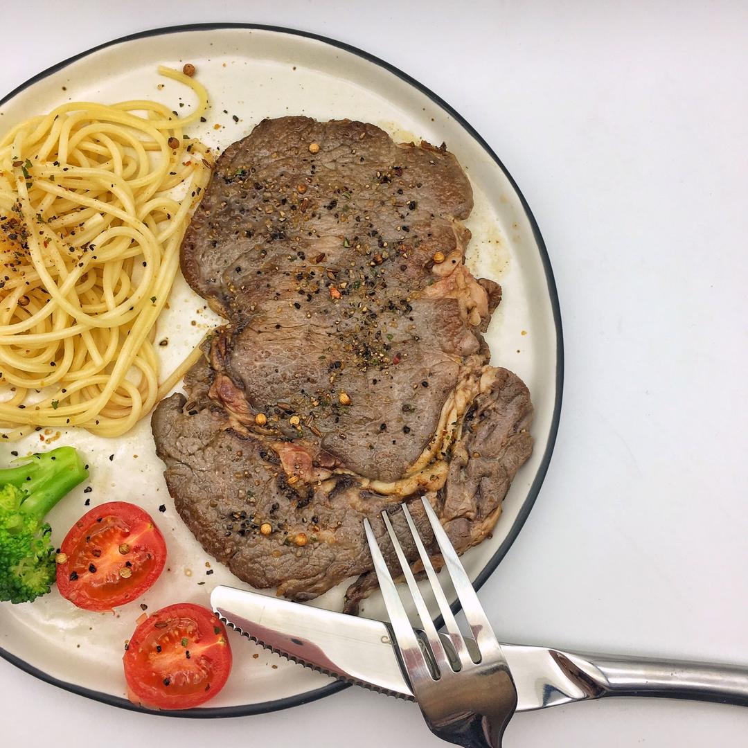 完美牛排-米其林大厨的煎牛排方法